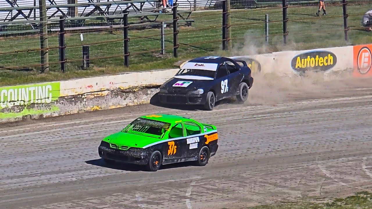 Awapuni Speedway - Club Day Production Saloons - 15/3/26